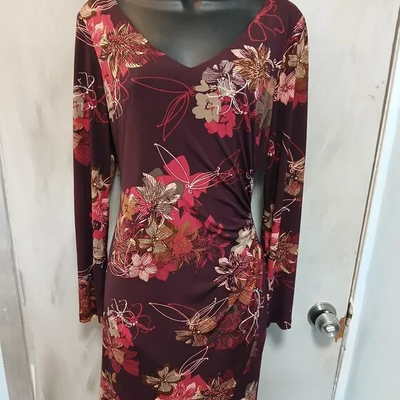 adaptic non-adhering dressing Systagenix (formerly Johnson & Johnson) 2019 Adaptic Non-Adhering Dres   woundcareshop
